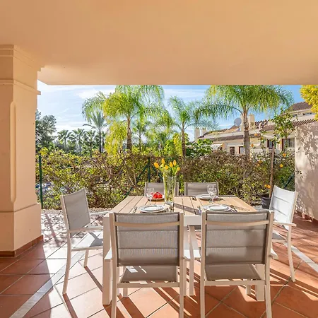 Apartment Renovated In 2024 - With Pool And Parking Marbella