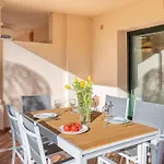 Renovated In 2024 - With Pool And Parking Μαρμπέλλα